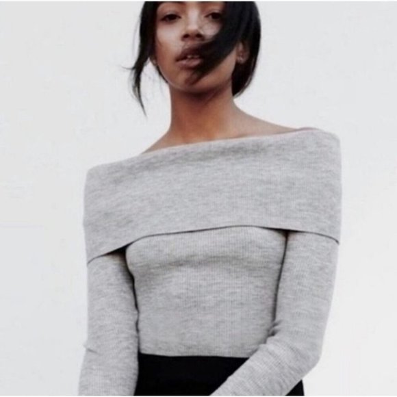 Aritzia Sweaters - ❌SOLD❌ WILFRED Croquis Sweater  Ribbed Off Shoulder Light Grey Aritzia